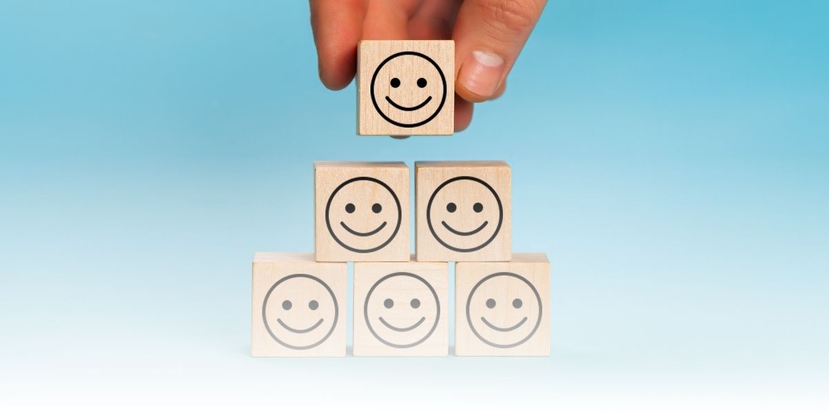 顧客・関係者の声：保険代理店「JUST FOR YOU」の評判